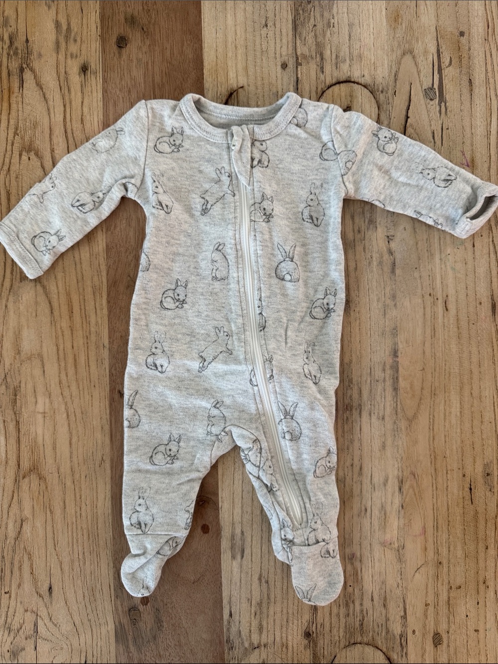 Baby Footed One-Piece Pajamas in Light Gray with Bunny Print